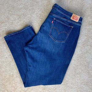 Levi’s Women’s 414 Classic Straight Jeans in 24W